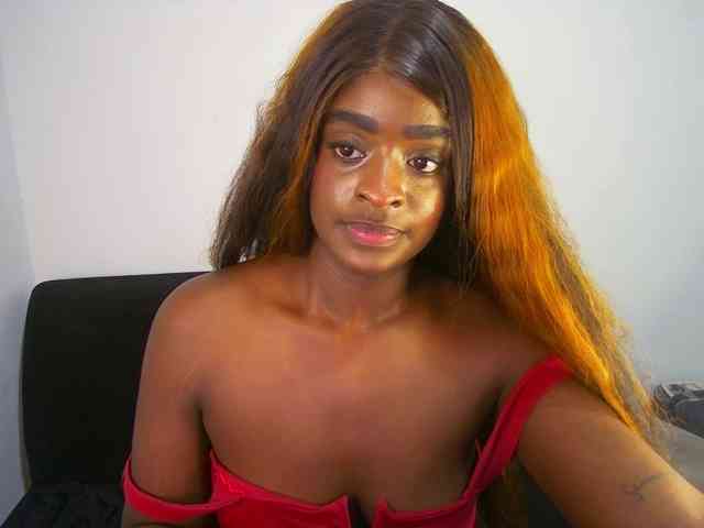 HannahCox19 webcam