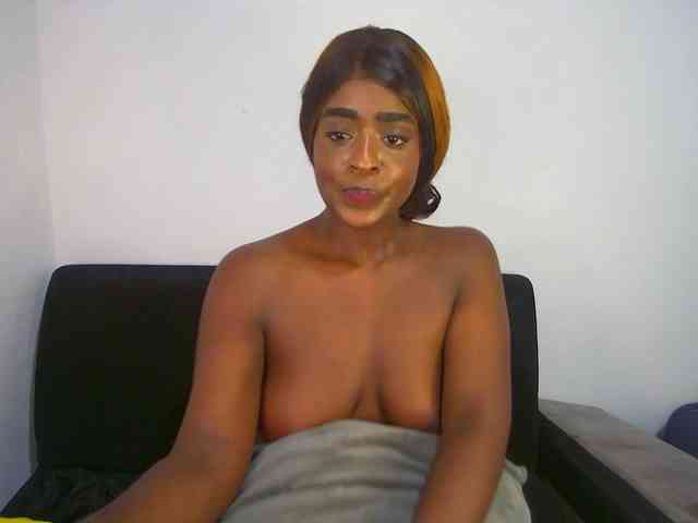 HannahCox19 webcam