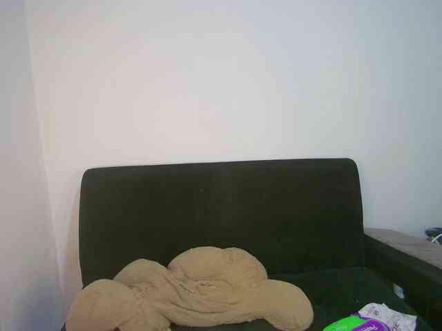 HannahCox19 webcam