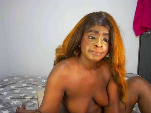 Amara__R1 webcam