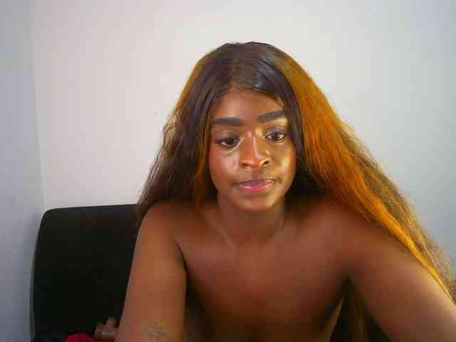 HannahCox19 webcam