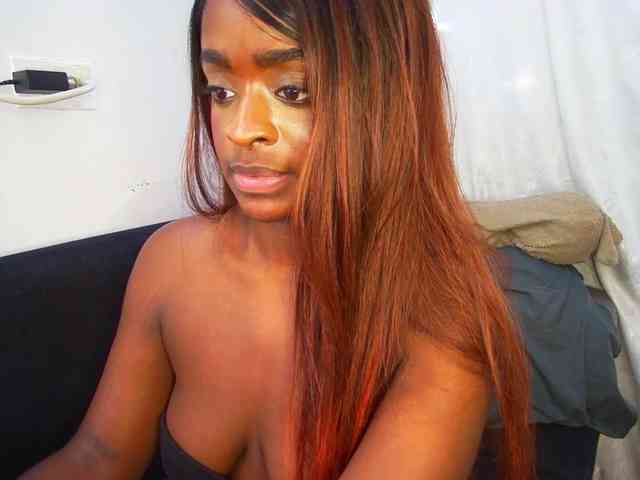 HannahCox19 Live Webcam on BongaCams