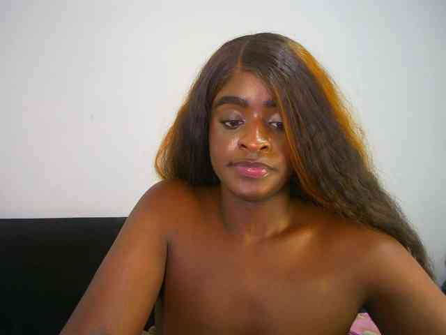 HannahCox19 webcam