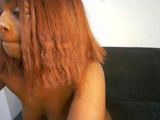 HannahCox19 webcam