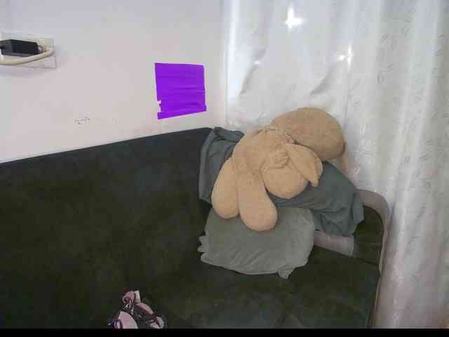 HannahCox19 webcam