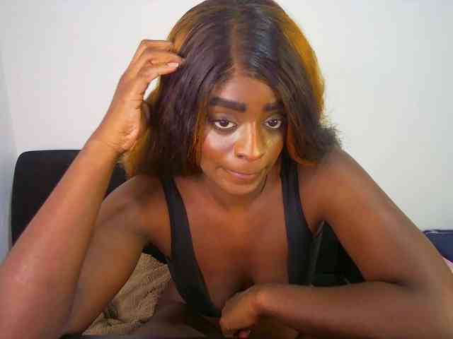 HannahCox19 webcam
