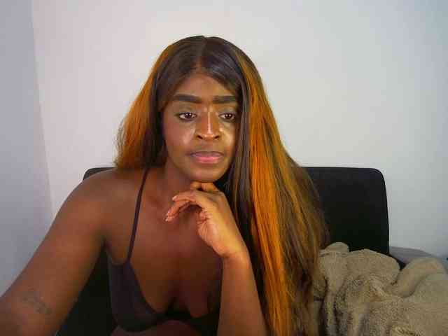 HannahCox19 webcam