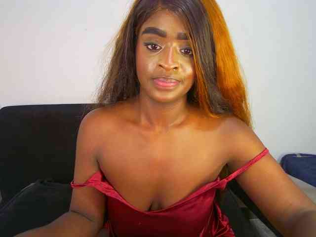 HannahCox19 webcam