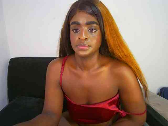 HannahCox19 webcam