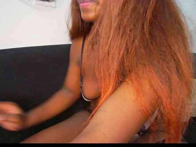 HannahCox19 webcam