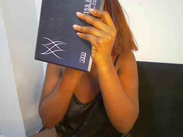 HannahCox19 webcam