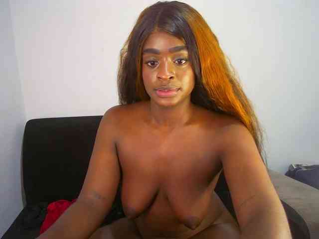 HannahCox19 webcam