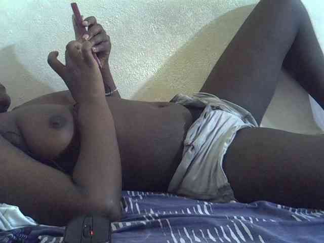 Africanasaucy webcam
