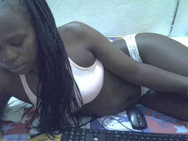 Africanasaucy webcam