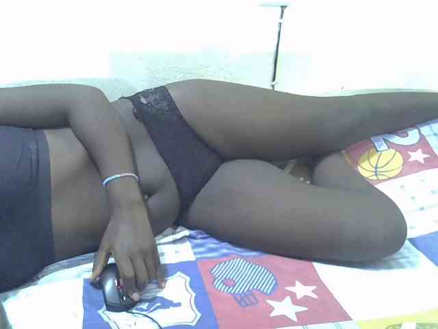 Africanasaucy webcam