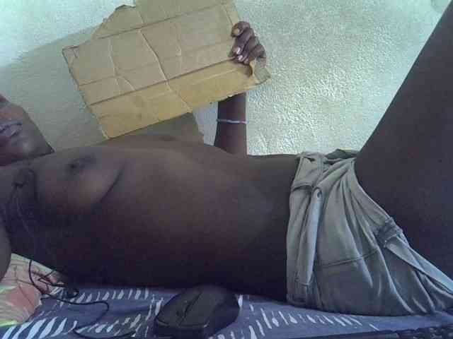 Africanasaucy webcam