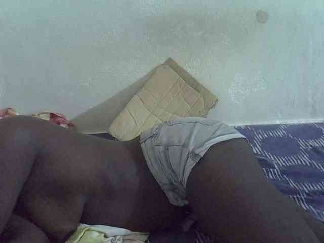 Africanasaucy webcam