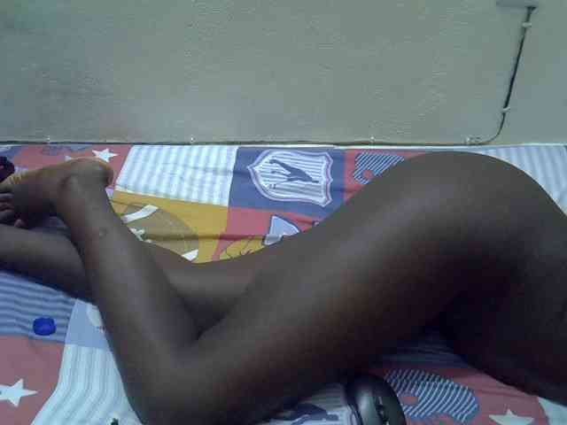 Africanasaucy webcam