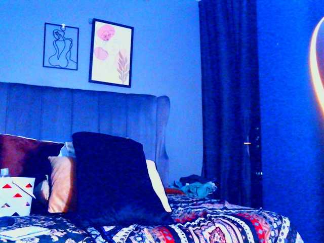 PearBlu38 live webcam show