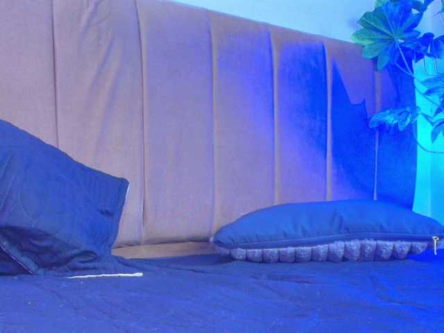 Nikkenyx live cam on BongaCams