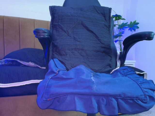 Nikkenyx live cam on BongaCams