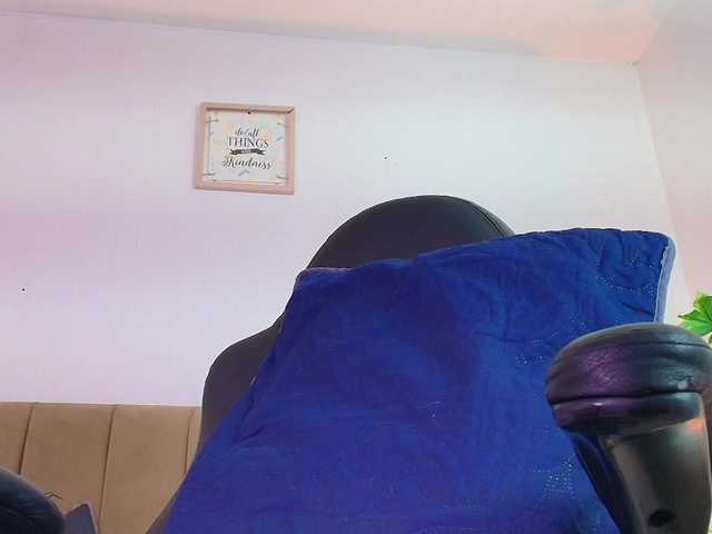 Nikkenyx live cam on BongaCams