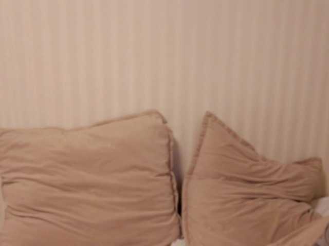 white-boo live cam on BongaCams