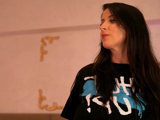 KyraCase Porn Show