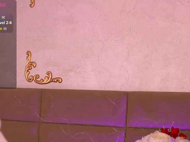 KyraCase's BongaCams show and profile