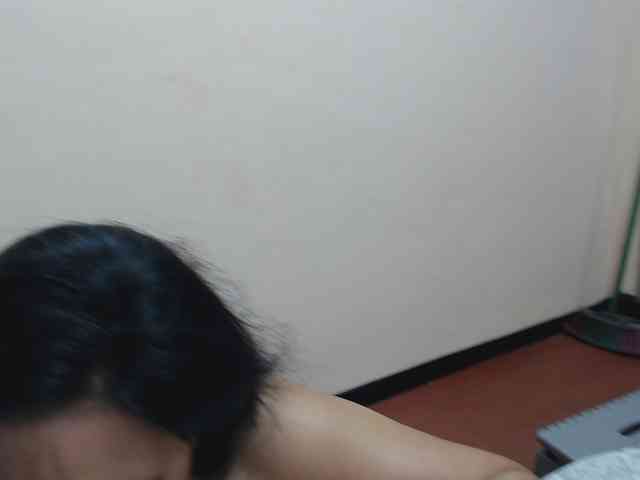 Modelo: Mariham-murath