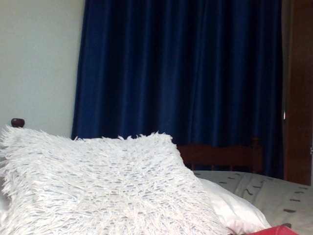 Velveet's BongaCams show and profile