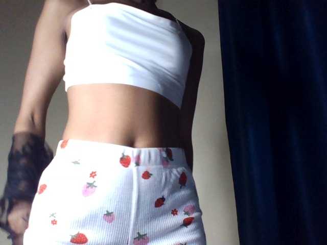Velveet live cam on BongaCams