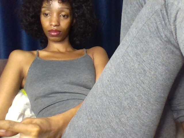 Velveet live cam on BongaCams