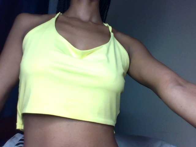 Velveet live cam on BongaCams
