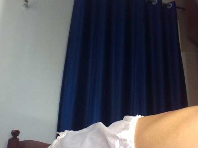 Velveet's BongaCams show and profile