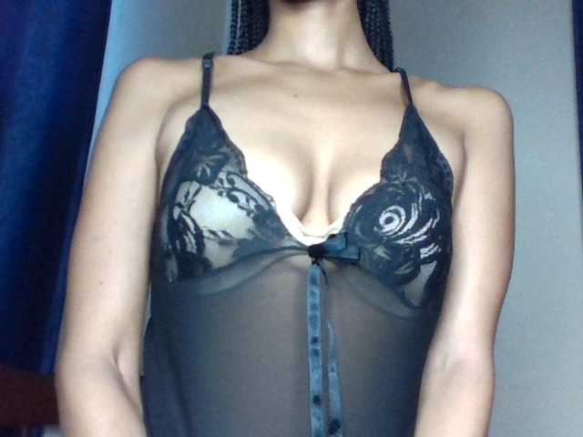 Velveet live cam on BongaCams