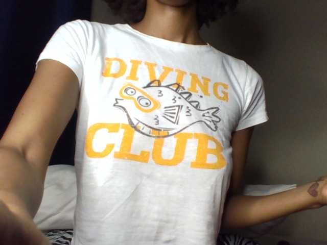 Velveet live cam on BongaCams
