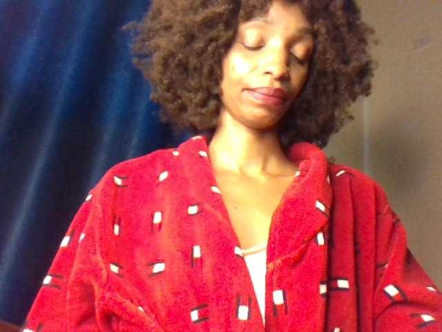 Velveet live cam on BongaCams