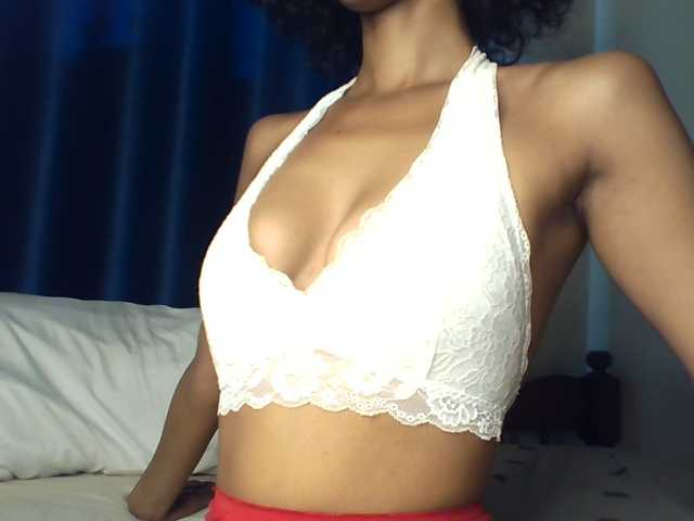 Velveet live cam on BongaCams