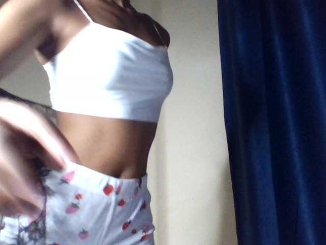 Velveet live cam on BongaCams