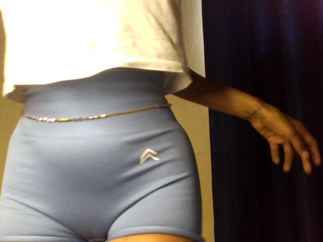 Velveet live cam on BongaCams