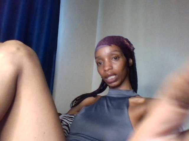 Velveet live cam on BongaCams