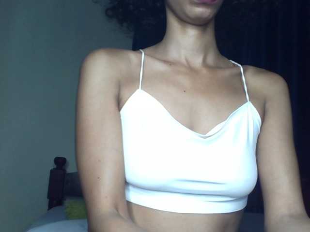 Velveet's BongaCams show and profile