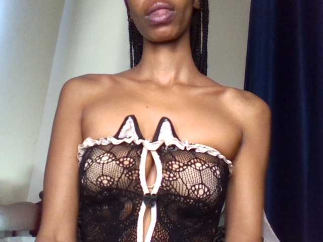 Velveet live cam on BongaCams