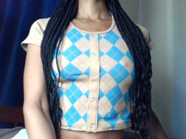 Velveet live cam on BongaCams