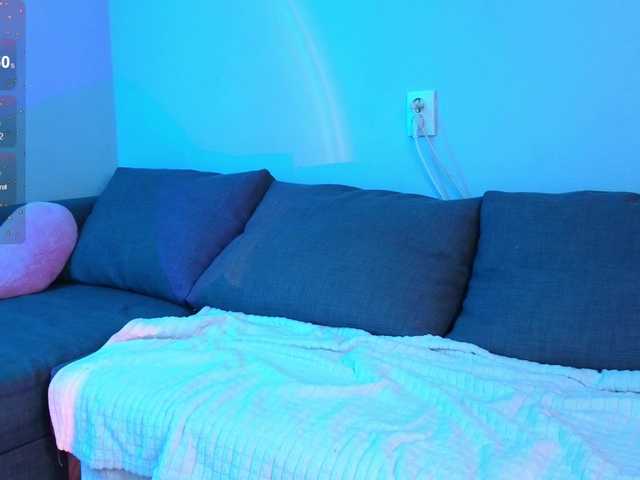 KiraBriis live cam on BongaCams