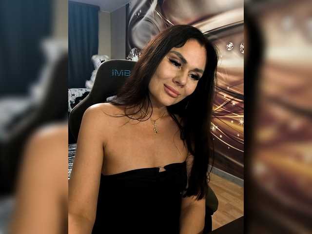 Paniserca's BongaCams show and profile