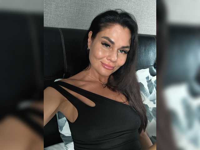 Paniserca live cam on BongaCams