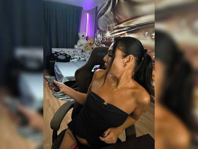 Paniserca live cam on BongaCams