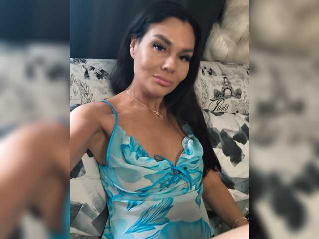 Paniserca live cam on BongaCams